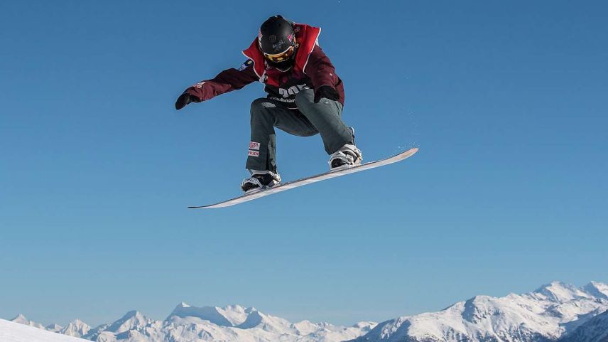 La snowboardista Bianca Gisler da Scuol in seis elemaint.  fotografia: IOF