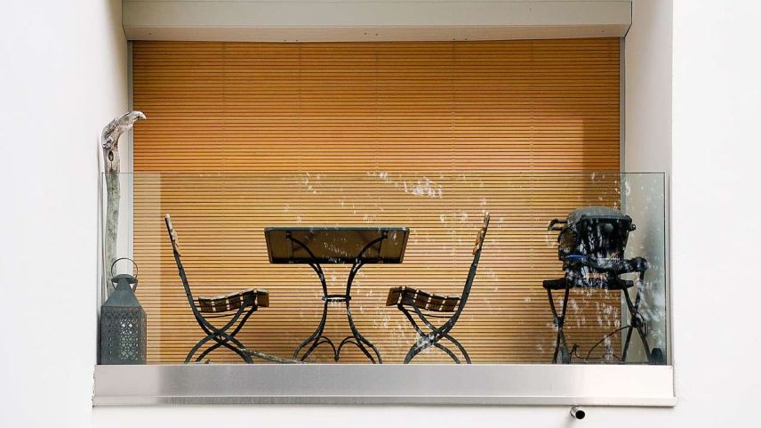 Bis 200 Millionen Franken Heizkosten könnten schweizweit jährlich eingespart werden, würde die Raumtemperatur konsequent abgesenkt. Das gilt auch für die 80 000 Bündner Zweitwohnungen. Symbolbild: Jon Duschletta