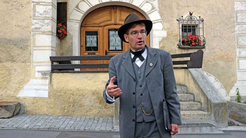 Stefan Triebs illa rolla da Steivan Brunies (fotografia: Parc Naziunal Svizzer).