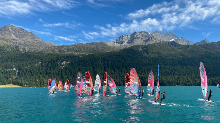 Nur am Donnerstag konnten Regatten-Rennen auf dem Silvaplanersee stattfinden.		 Foto:Denise Kley