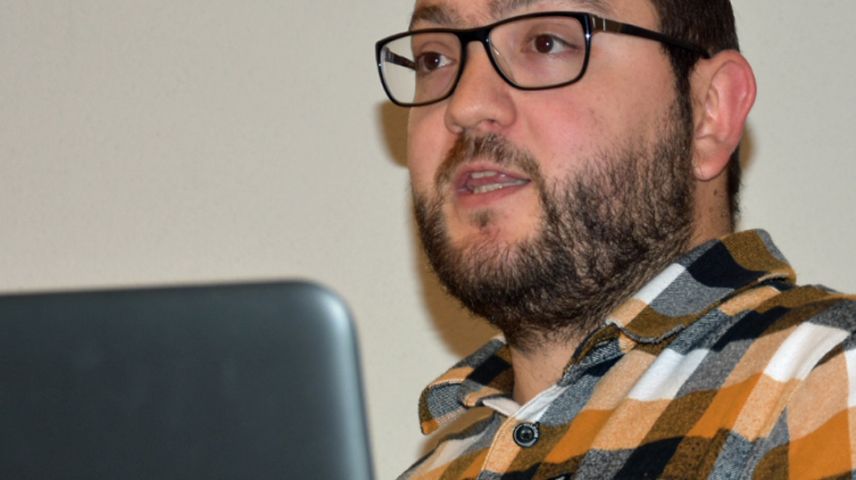 Marchet Notegen es respunsabel pel proget «material e fuormas per mansterans» (fotografia: Nicolo Bass).