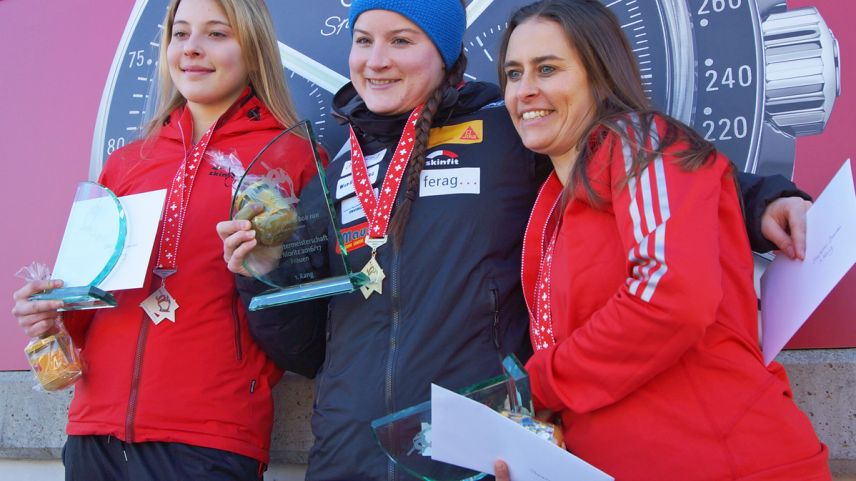 Vlnr: Julia Simmchen, Marina Gilardoni und Barbara Hosch. Foto: z. Vfg