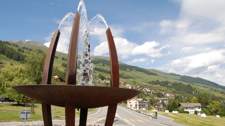 Las votantas ed ils votants da Scuol han acceptà cleramaing la revisiun parziala da la ledscha da polizia (fotografia: Nicolo Bass).