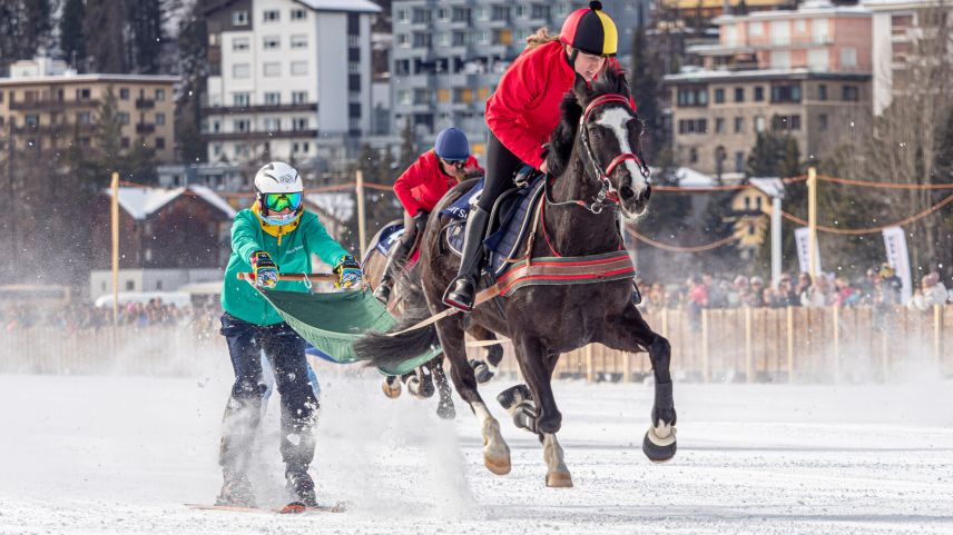 Kira Wiederkehr gewinnt bei den 13- bis 16-Jährigen.    Foto: Daniel Zaugg