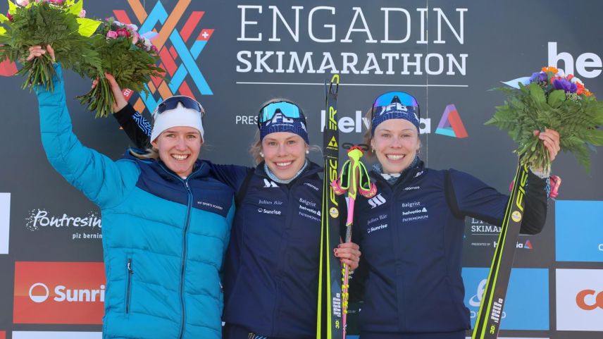 Das Podest von links: Helena Gunter, Carla Nina Wohler und Gianna Chiara Wohler (Foto: liveimage.ch)