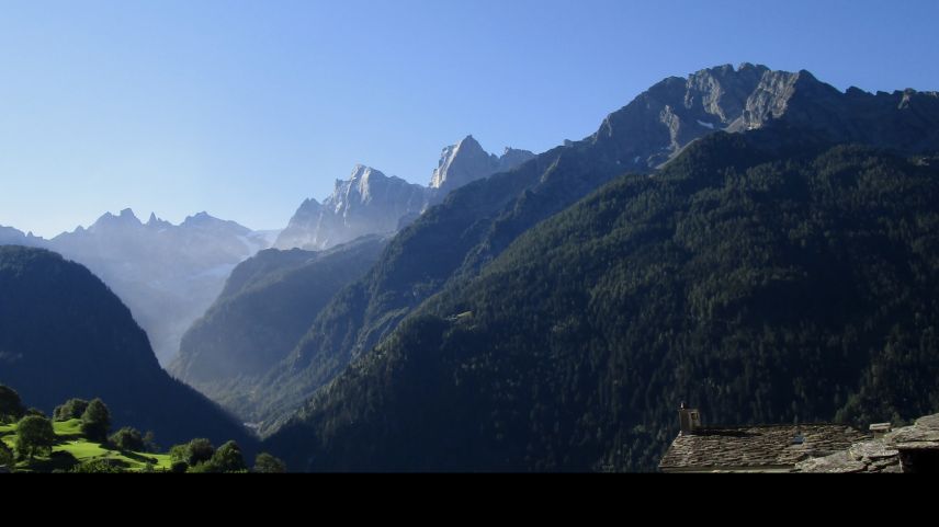 Blick auf den Piz Badile. Foto: Katharina von Salis