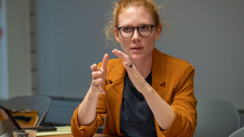 Selina Nicolay möchte sich als Gemeindepräsidentin von Bever unter anderem für bezahlbaren Wohnraum einsetzen. Foto Daniel Zaugg