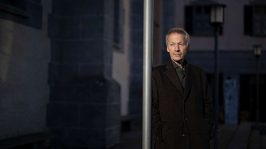 Matthias Zschokke ist mit seinem jüngsten Roman «Der graue Peter» für den Schweizer Buchpreis nominiert. Foto: Mayk Wendt 