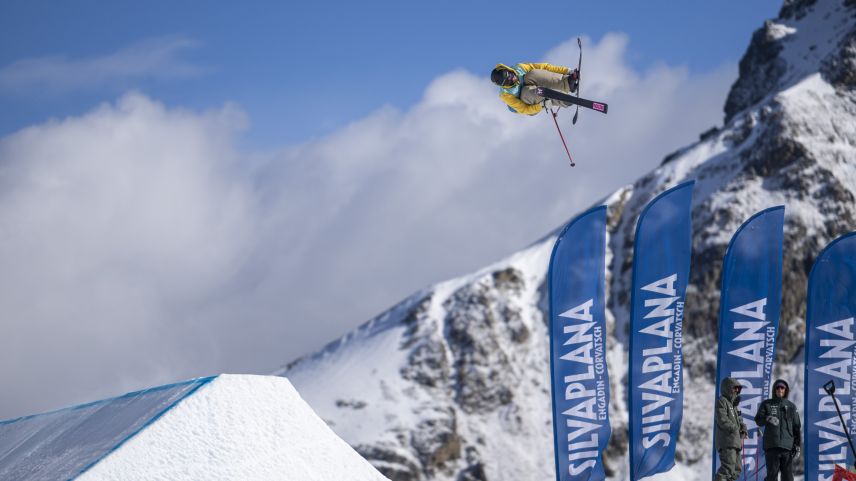 Alexander Hall zeigt sein Können auf dem Corvatsch. Bild: Stadler