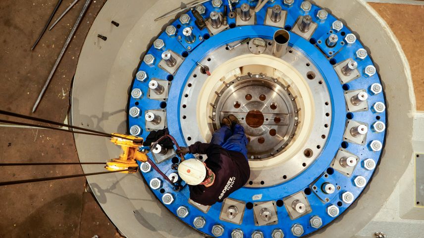 Einblicke ins Kraftwerk Pradella bei Scuol der Engadiner Kraftwerke AG. Fotos: Jon Duschletta