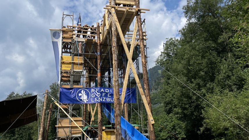 Die Wasserrutschbahn ist eine Attraktion.  Foto: Fadrina Hofmann