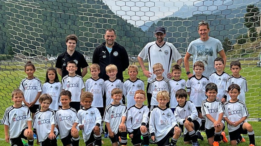 Die Juniorinnen und Junioren G des FC Celerina sind erfolgreich in die neue Saison gestartet. Foto: z. Vfg