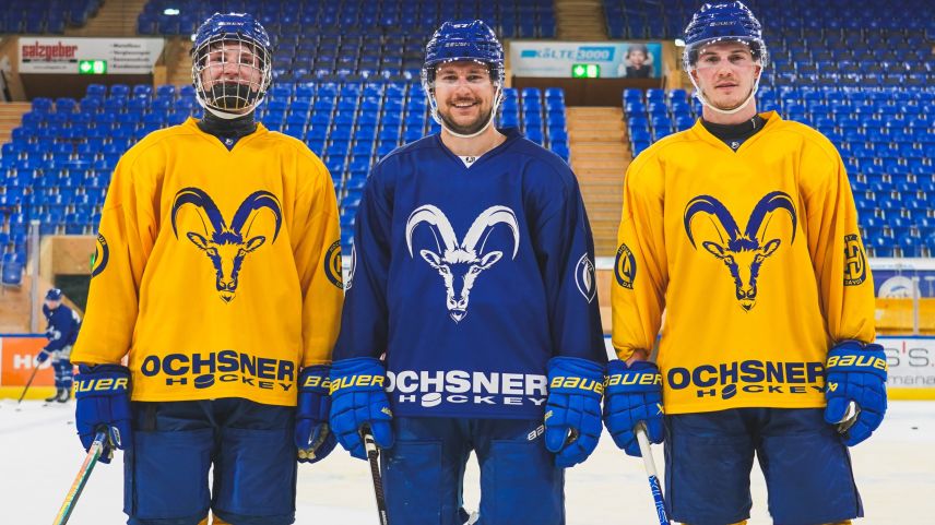 Drei der vier Engadiner im HCD-Kader (von links): Guus van der Kaaij (17), Davyd Barandun(24) und Nico Gross (24). Foto: HC Davos 