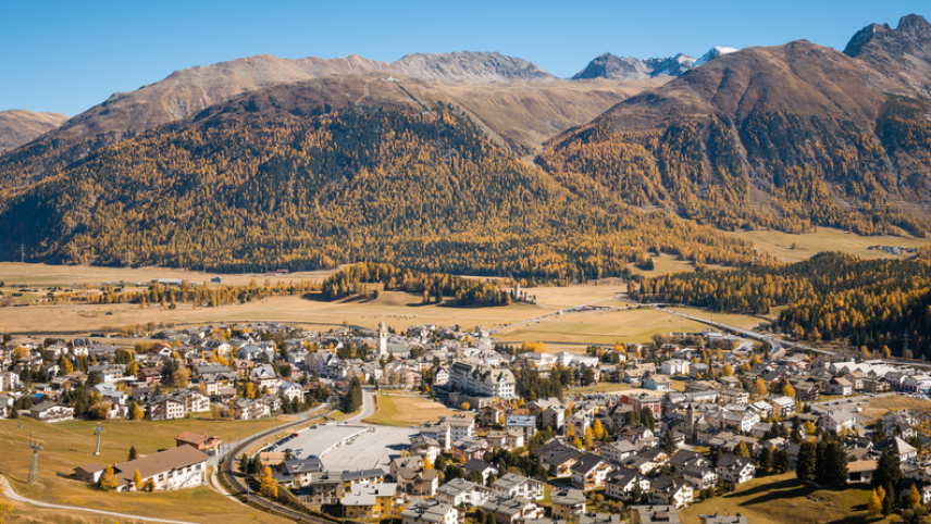 Das fantastische Wetter in den vergangenen zwei Wochen hat die Herbstsaison gerettet. Foto: Engadin Tourismus