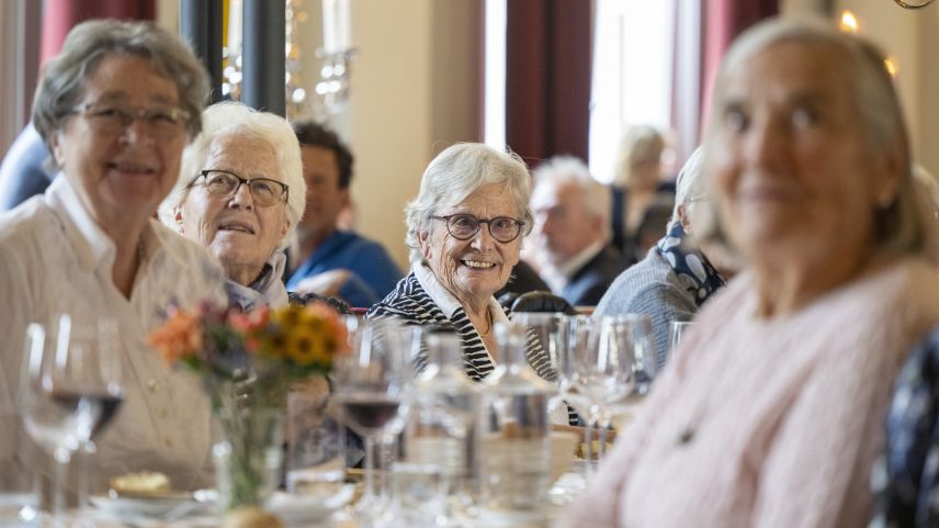 Beziehungen pflegen, gehört zum Seniorentag dazu. Foto: Mayk Wendt