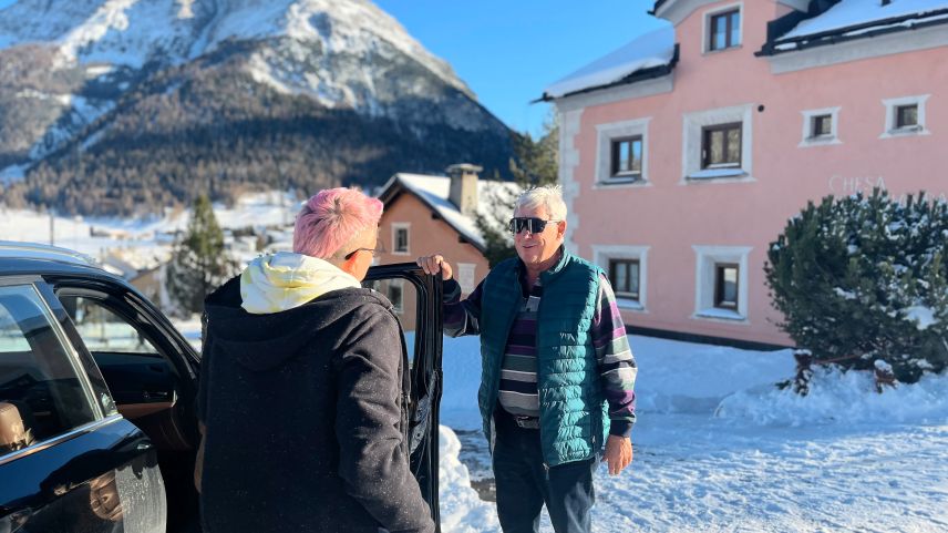 Die Fahrten macht Arnold Tarnuzzer mit seinem Privatauto.