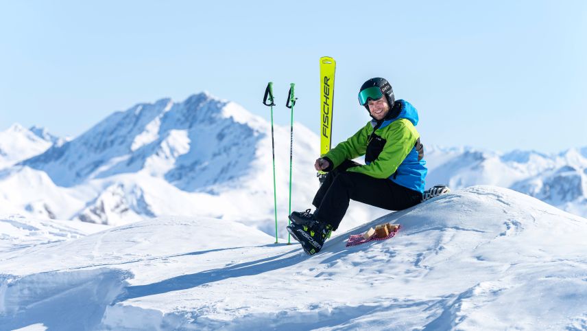 Marco Tumler aus Samnaun ist Nachwuchstrainer am HIF (Foto: Mayk Wendt).