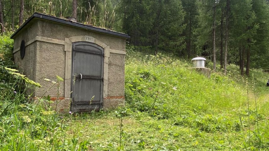 Dieses Wasserreservoir kann momentan nicht für Trinkwasser genutzt werden. Foto: Gemeinde S-chanf