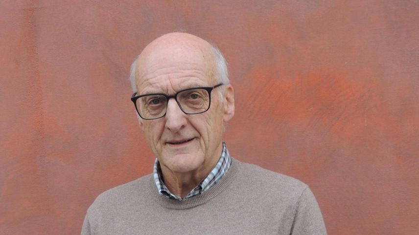 Mario Pult ha referi in mardi passà davart chalenders e gazettas da  plü bod (fotografia: Benedict Stecher).