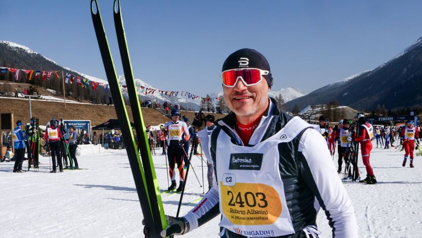 Roberto Albasini St. Moritz musste sich über die letzten Steigungen durchbeissen, ist aber mit seinem Lauf und seiner Zeit zufrieden. Foto: Jon Duschletta