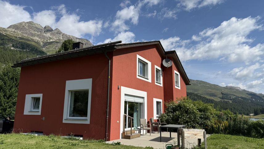 Das Pfarrhaus in Silvaplana. Foto: Fadrina Hofmann