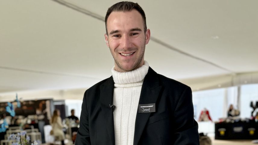 Joseph Rass hat als Anlassleiter nur gute Erfahrungen mit dem Roboter gemacht. Foto: Fadrina Hofmann