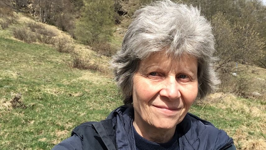 Angelika Abderhalden s’ingascha per l'ecologia dal spazi da viver (fotografia: mad)