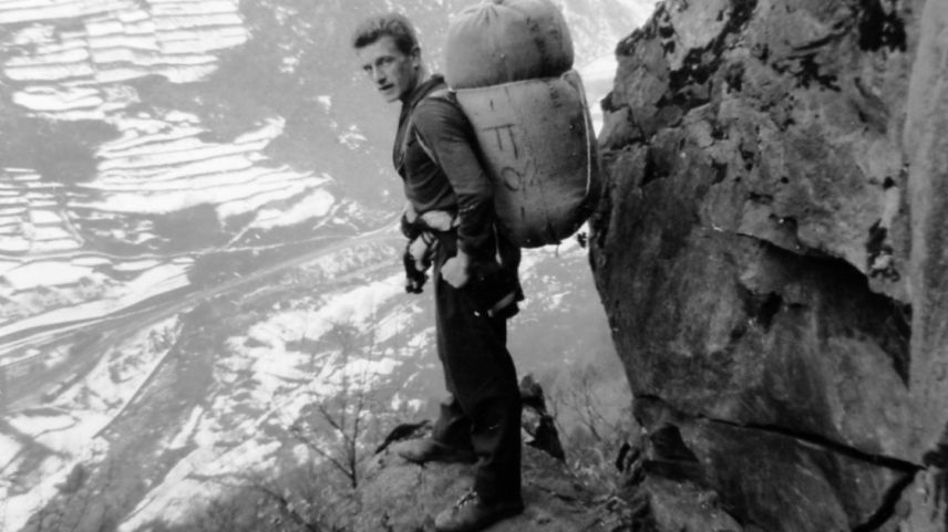 Dieses Foto verdeutlicht, dass die Schmuggler sich Risiken aussetzten. Die Gefahr, in abschüssigem Gelände abzustürzen, war nicht unerheblich.            Foto: z.Vfg