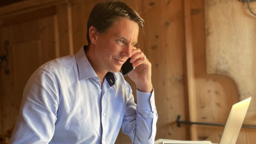 Roman Florinett ist seit dem 1. November 2022 Mitglied der Bankleitung und Leiter Finanz- und Vorsorgeberatung bei der Banca Raiffeisen Engiadina Val Müstair (Foto: z.Vfg).