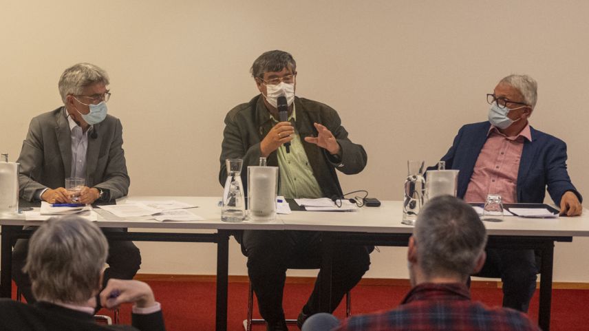 Albrecht Plangger (immez) es anteriur president cumünal da Graun e rapreschainta actualmaing il Tirol dal Süd e la Lombardia i’l Parlamaint talian a Roma (fotografia: Mayk Wendt)