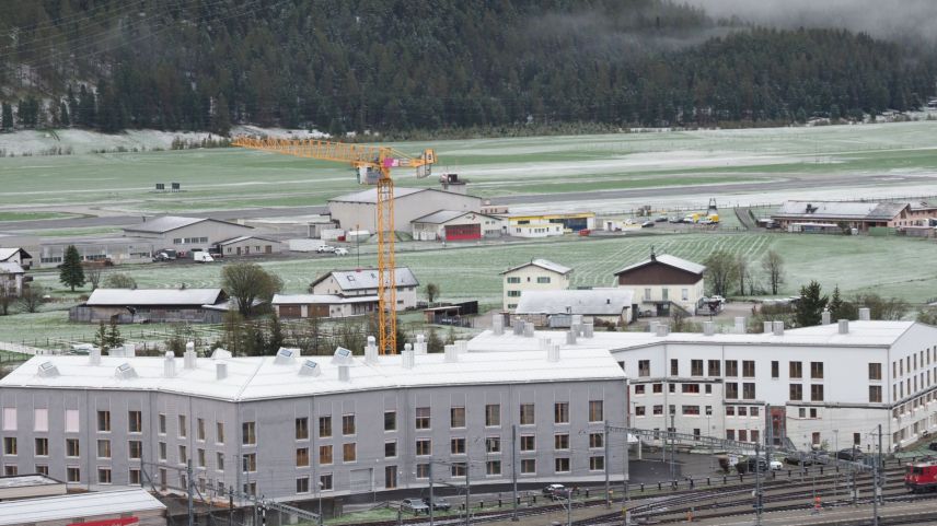Das neue Alterszentrum Promulins in Samedan eröffnet Ende Mai. Foto: Reto Stifel