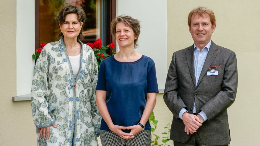 Von links: Autorin Romana Ganzoni, Sprecherin und Schauspielerin Franziska von Fischer und Zeit:fluss-Intendant Till Löffler.