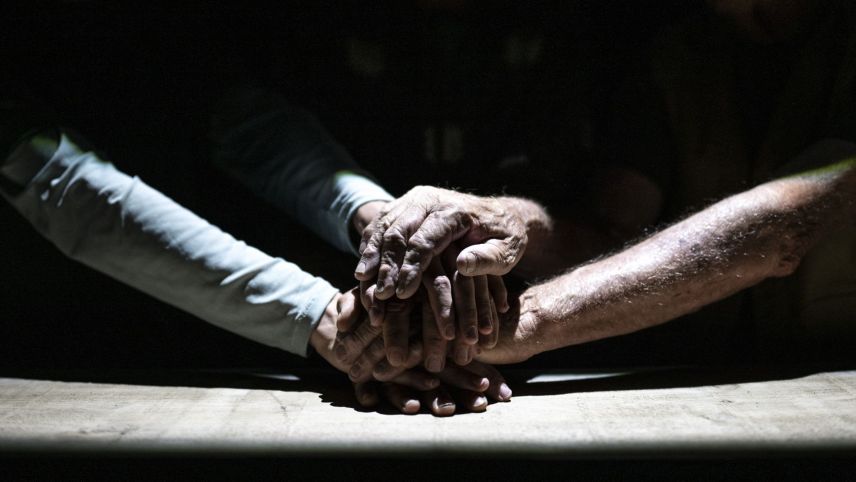 Il töch muossa ferms purtrets. fotografia: Mayk Wendt