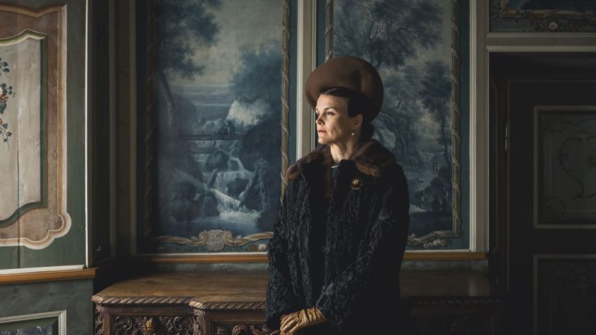 Riikka Läser als Marie Bertha von Planta, bei einer Sommerproduktion in der Chesa Planta Samedan im vergangenen Jahr. Foto: Benjamin Hofer