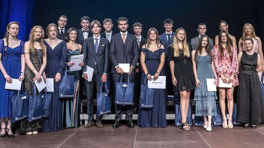 Die diesjährigen Abschlussschüler am Lyceum Alpinum. Foto: z. Vfg. 