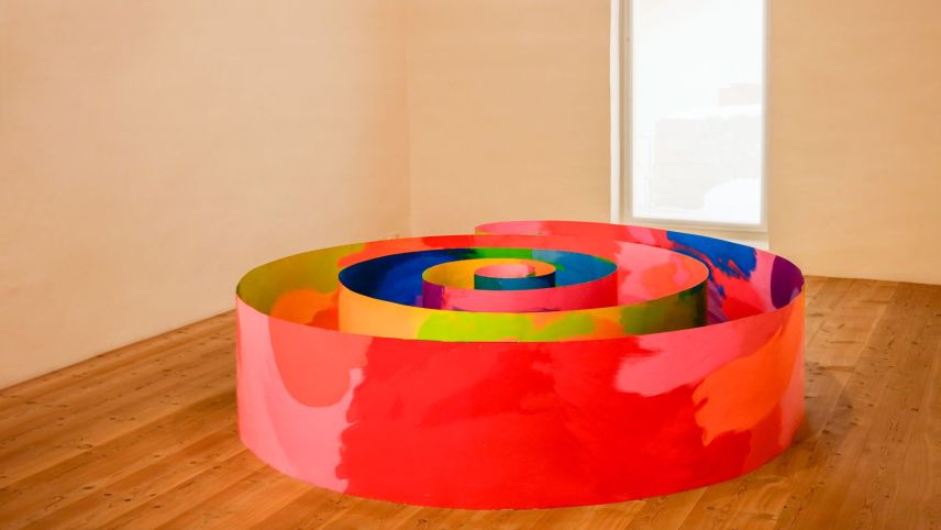 "Grosse Farbverschiebung Titanum Knäuel" aus dem Jahre 2007.