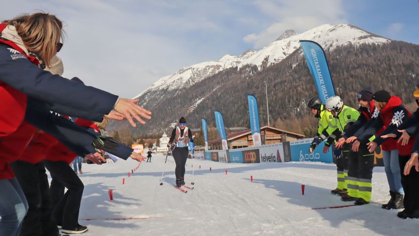Victoria Vassileva arrivand i’l böt a S-chanf scu ultima curridura dal 55evel Maraton da skis engiadinais cuort zieva las 16.00 in dumengia passeda. 