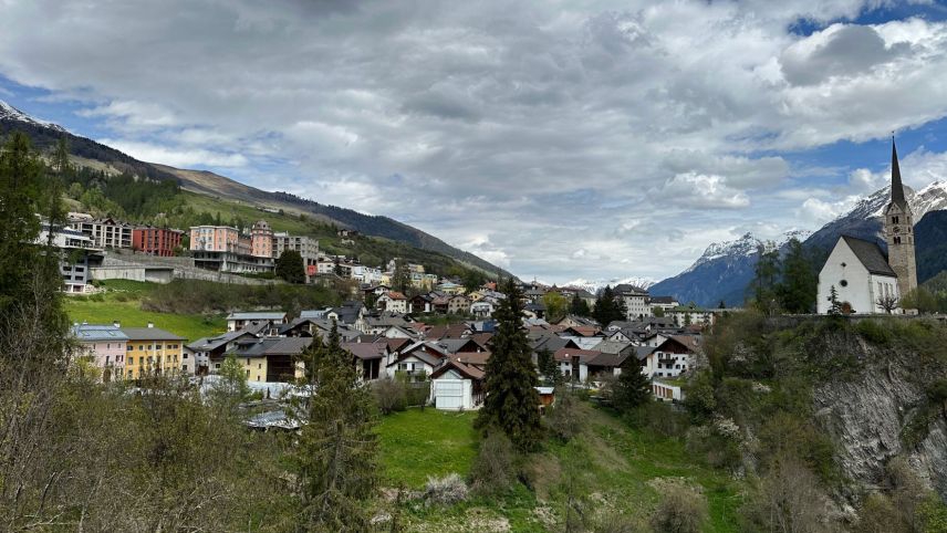 La situaziun finanziala dal cumün da Scuol es actualmaing fich buna (fotografia: Nicolo Bass).