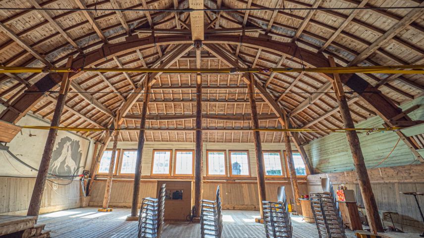 Die St. Moritzer Reithalle wird diesen Sommer wieder im Rahmen von Origen bespielt. Aufgeführt wird Georg Friedrich Händels Oratorium "Solomon".
Foto: Daniel Zaugg