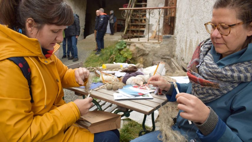 Die Besuchenden der Flachsbrächete konnten selber Hand anlegen.