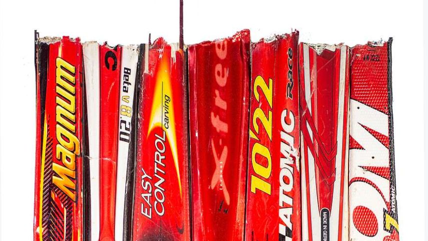 Die Ausstellung «Cross Flow» in der St. Moritzer Galerie Karsten Greve zeigt einen Ausschnitt aus dem Schaffen von Lois Hechenblaikner. Fotos: Reto Stifel