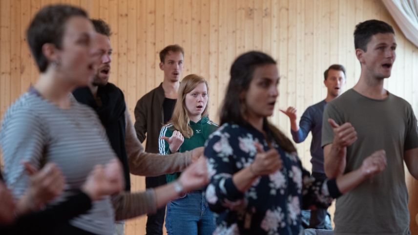 Eindrücke aus den Proben zum «Musical Campus 3303» Heuer weitet sich das Campusangebot in Richtung Oper aus. Fotos: Benjamin Manser