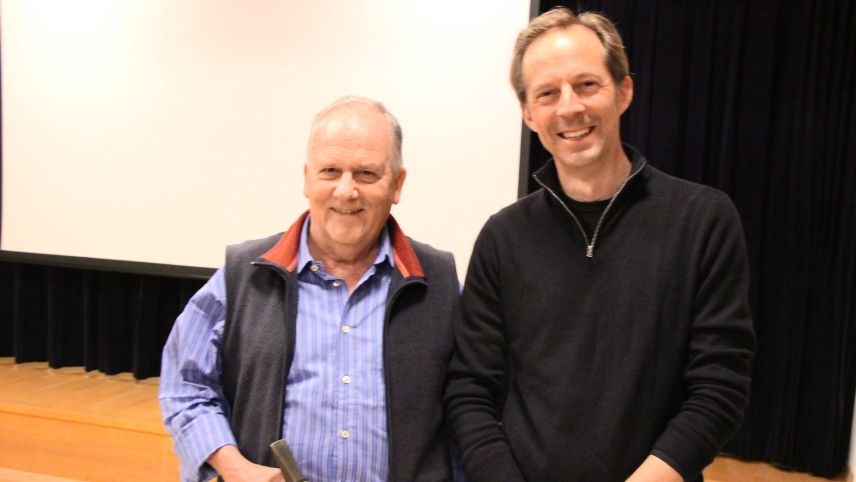 Peter Nievergelt (links) und Donat Fulda sind Mitarbeiter der Fachgruppe Geo-Ressourcen Schweiz. Foto: Stefanie Wick Widmer