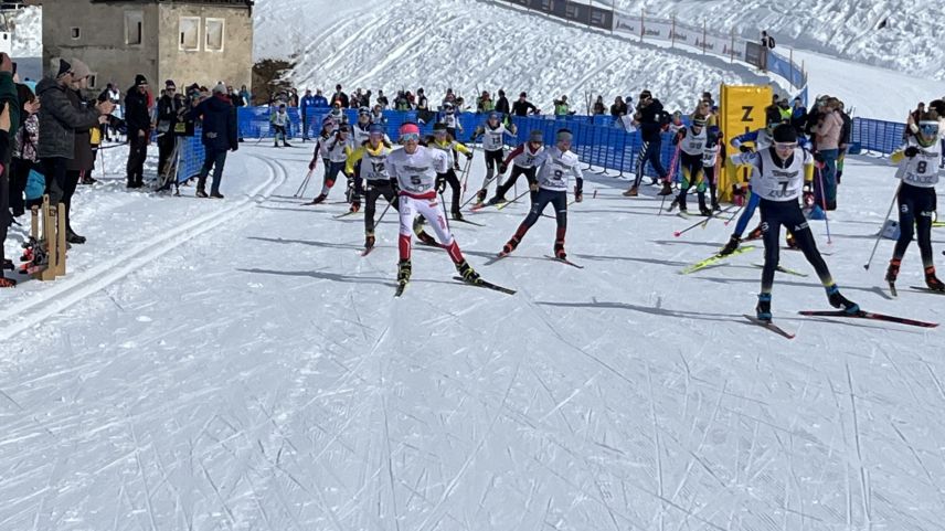 Die Bündner Meisterschaften in Zuoz lockten zahlreiche Zuschauerinnen und Zuschauer an. Foto: Andrea Gutgsell