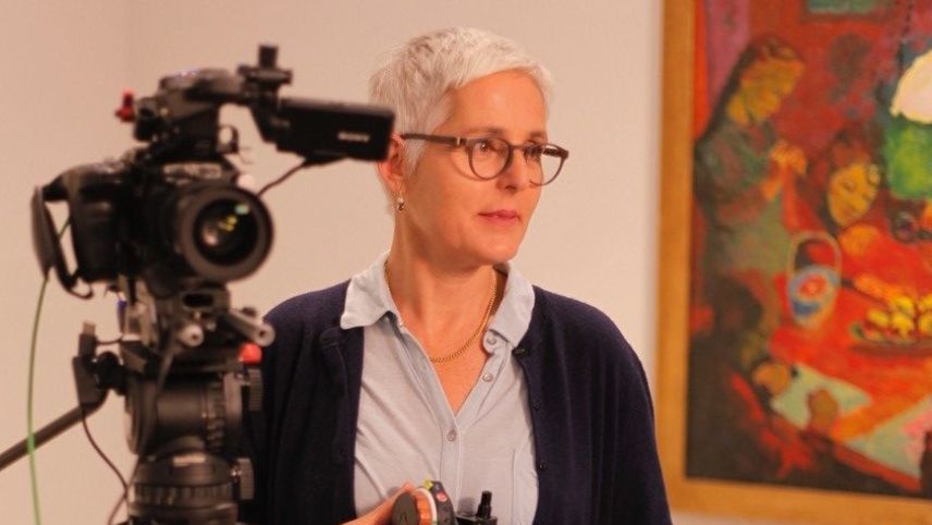 Susanna Fanzun da Scuol es daspö il 2013 cineasta indepenta e muossa ün film als Dis da film Solothurn (fotografia: mad).