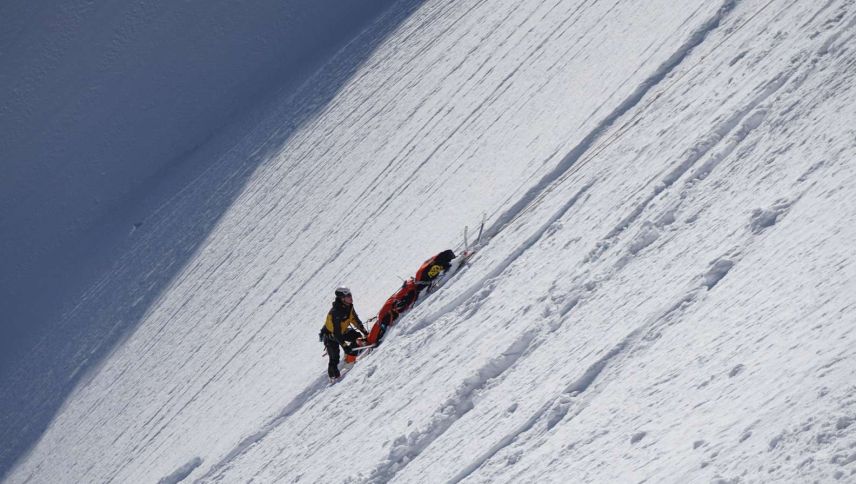 In den Wintermonaten wurden 2025 deutlich weniger Bergnotfälle verzeichnet als in den Sommermonaten. Foto: Alpine Rettung Schweiz