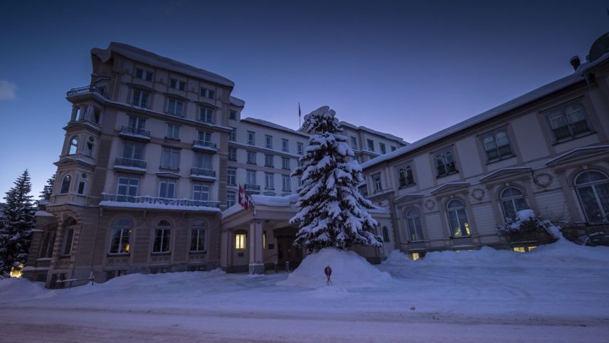 Hoteldirektor des Reine Victoria, Christoph Schlatter berichtet von einem sehr guten Buchungsstand für den Winter. Foto: Daniel Zaugg