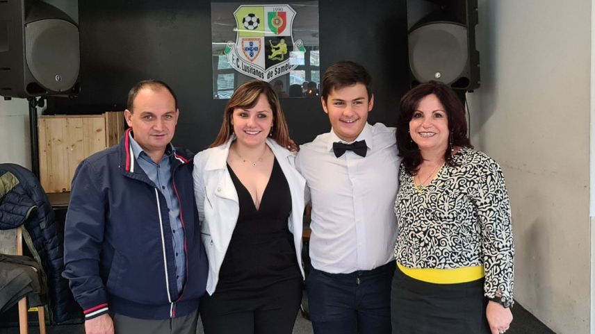 Von links nach rechts: Alfredo da Silva Antunes, Diana Gouveia Antunes, Danny Gouveia Antunes, Alia Zita do Carmo Gouveia Antunes.	Foto: z. Vfg