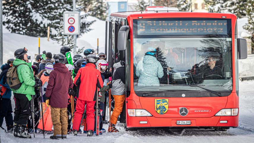 Engadin Bus transportierte über die Festtage 120000 Passagiere.  Foto: Daniel Zaugg