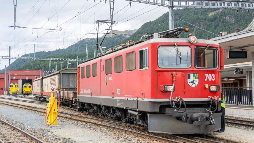Die Lokomotive Ge 6/6 II Nr. 703 der RhB in ihrem letzten Zustand vor der Ausserbetriebsetzung im Jahr 2022. Foto: Dénes Berky